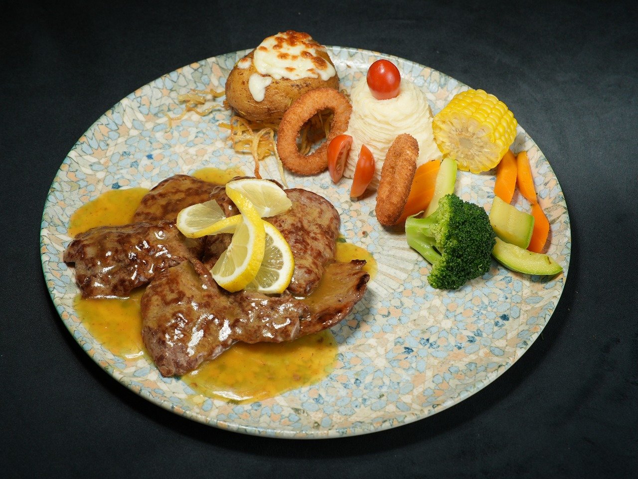 شرحات لحم بالحامض والثوم